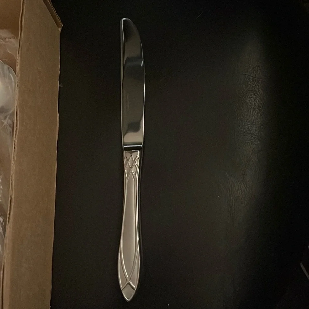 New Yamazaki Alexandra Ice Dinner Knife